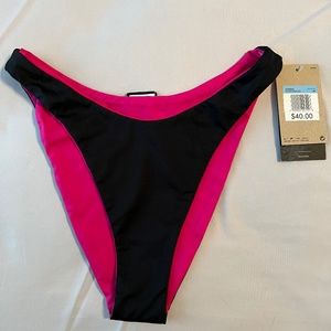Nike reversible pink/ black bikini bottoms - M